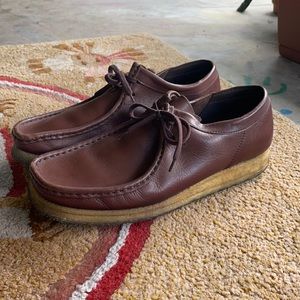 Clarks Wallabees sz 10.5